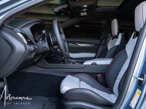 Used 2023 Cadillac CT5 V Blackwing w/ Driver Assist Package image 32