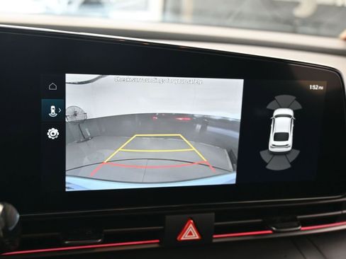 Used 2025 Hyundai Elantra N image 21