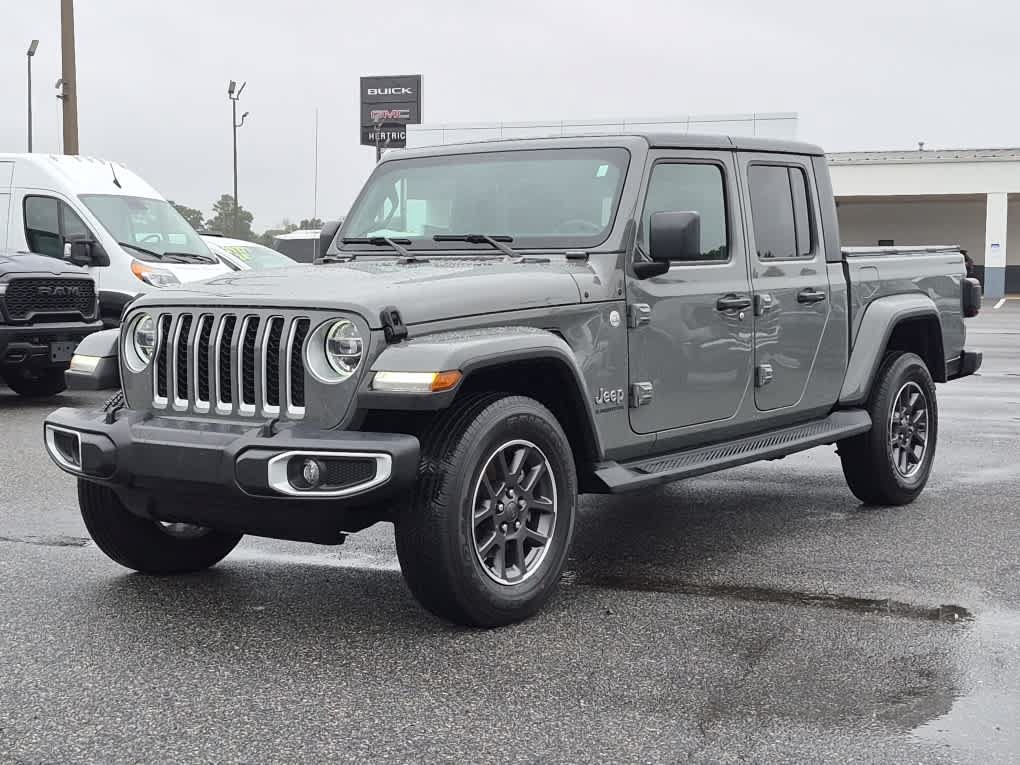 Used 2021 Jeep Gladiator Overland AWD/4WD image 3