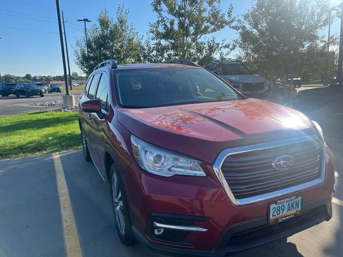 Used 2020 Subaru Ascent Limited w/ Technology Package AWD/4WD image 14
