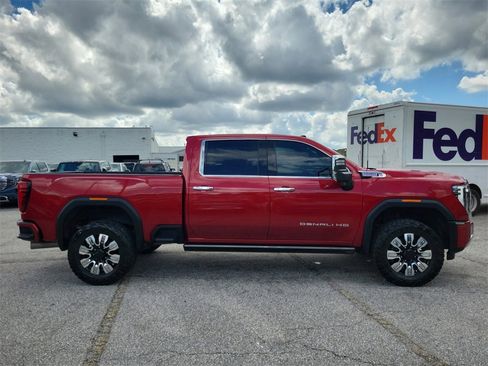 Used 2024 GMC Sierra 2500 Denali w/ Denali Reserve Package image 30