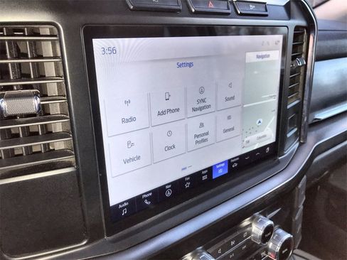 Used 2023 Ford F250 Lariat image 16