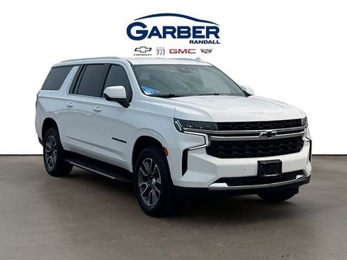 Used 2023 Chevrolet Suburban LS w/ Driver Alert Package AWD/4WD image 7