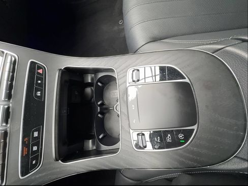 Used 2022 Mercedes-Benz E 350 Sedan w/ AMG Line Exterior image 42
