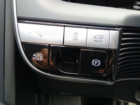Used 2024 Hyundai Ioniq 5 SEL image 20