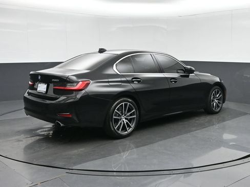 Used 2020 BMW 330i xDrive Sedan w/ Premium Package AWD/4WD image 7