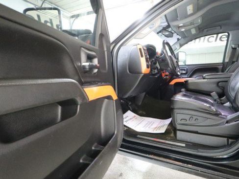 Used 2015 Chevrolet Silverado 1500 LT w/ Midnight Edition AWD/4WD image 9