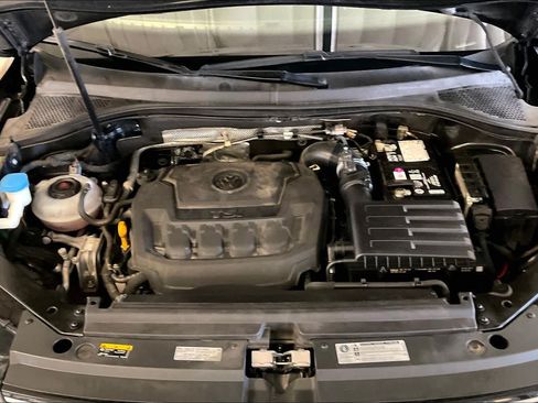 Used 2019 Volkswagen Tiguan SE FWD image 27