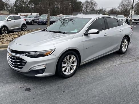 Used 2020 Chevrolet Malibu LT image 3