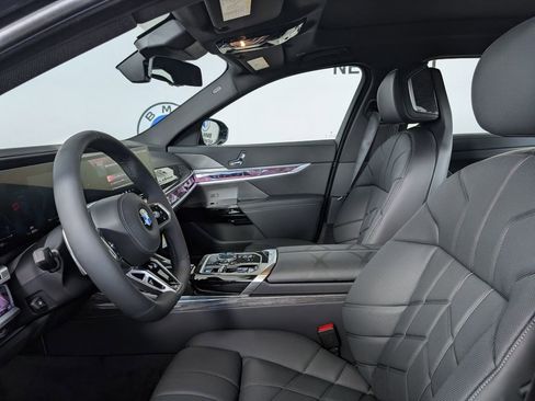 New 2026 BMW 760i xDrive w/ Executive Package AWD/4WD image 2