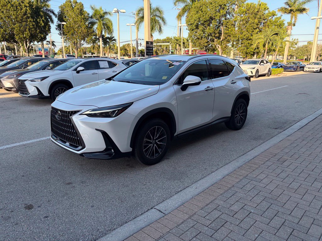 Certified 2024 Lexus NX 250 FWD w/ Cold Area Package image 5