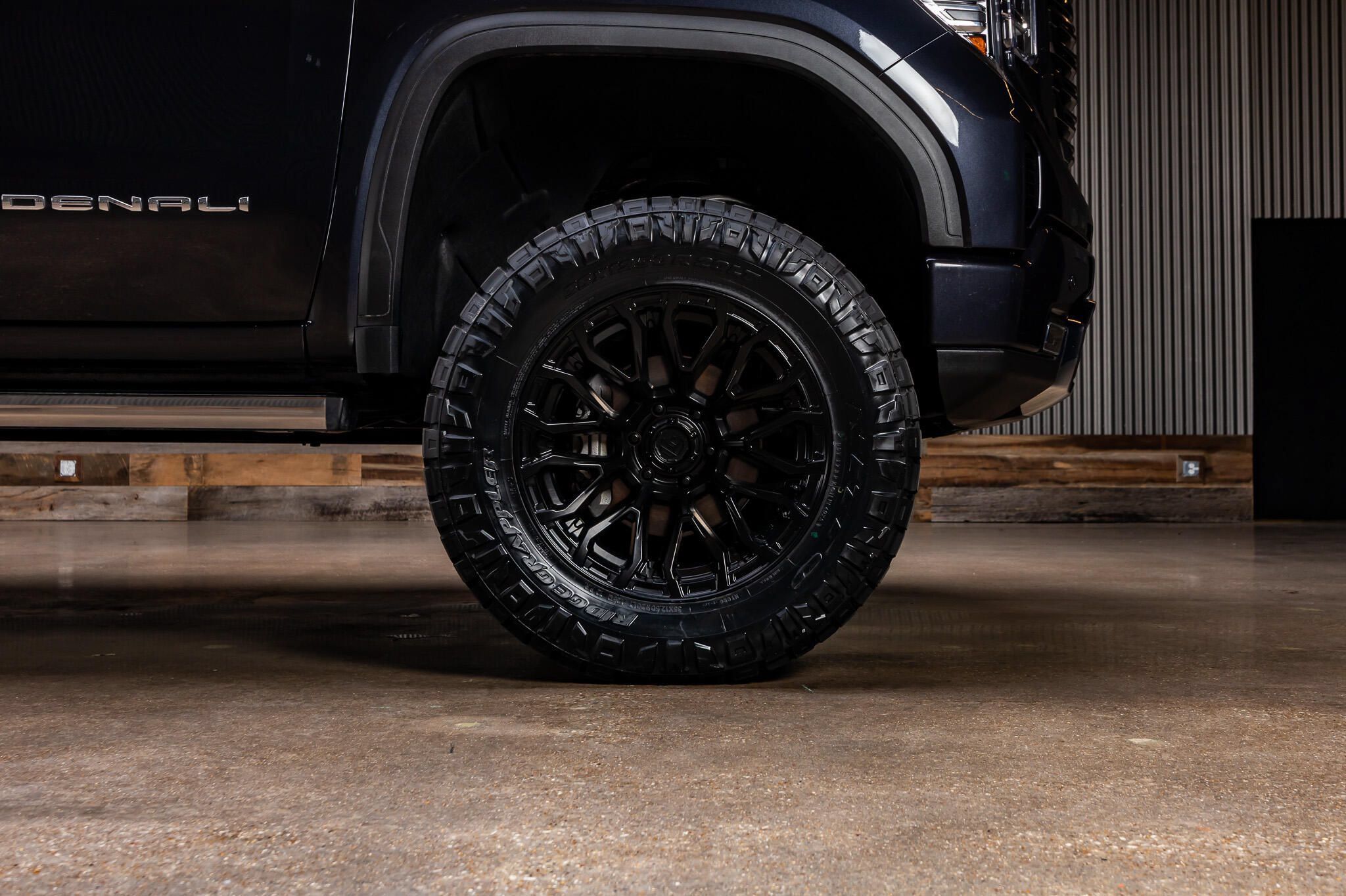 Used 2026 GMC Sierra 1500 Denali Ultimate AWD/4WD image 12