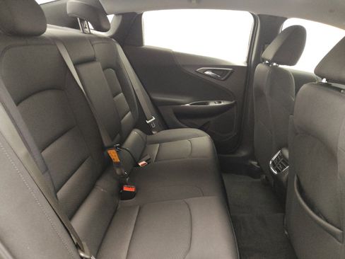 Used 2025 Chevrolet Malibu LT image 19