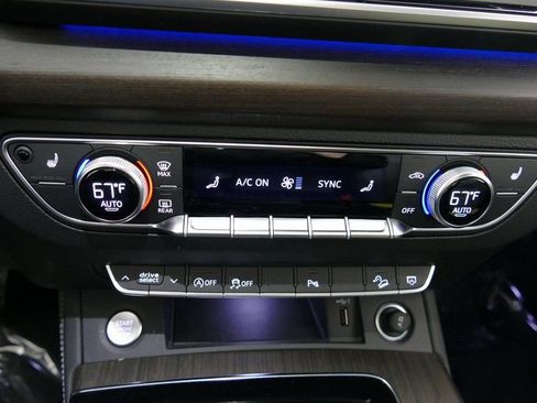 Used 2025 Audi Q5 2.0T Premium Plus image 21