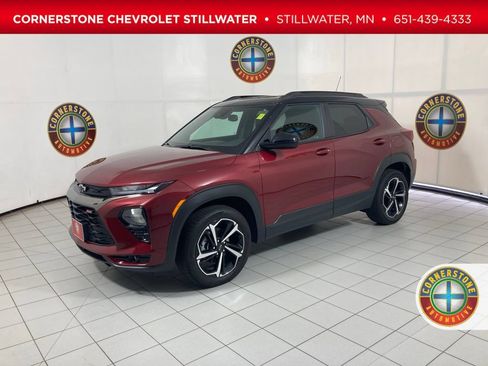 Used 2023 Chevrolet TrailBlazer RS w/ Sun and Liftgate Package AWD/4WD image 1