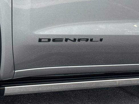 New 2026 GMC Sierra 1500 Denali w/ Denali Reserve Package AWD/4WD image 16