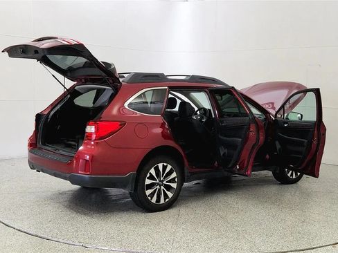 Used 2016 Subaru Outback 2.5i Limited AWD/4WD image 12