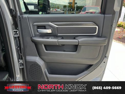 New 2026 RAM 2500 Big Horn AWD/4WD image 26