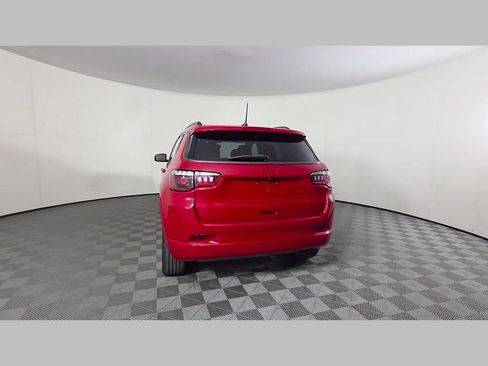 Used 2022 Jeep Compass Limited AWD/4WD image 45