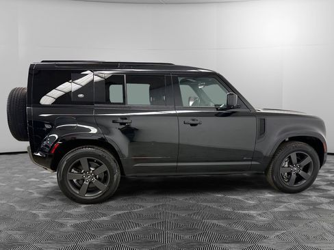 Used 2021 Land Rover Defender 110 X-Dynamic HSE AWD/4WD image 6