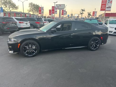 Used 2021 Dodge Charger GT w/ Driver Convenience Group image 4