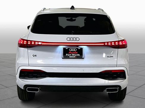 New 2026 Audi Q5 Premium image 4