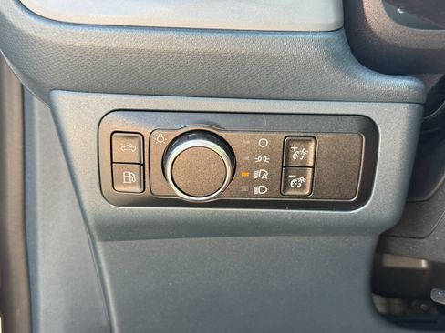 Used 2025 Ford Maverick XL FWD image 26