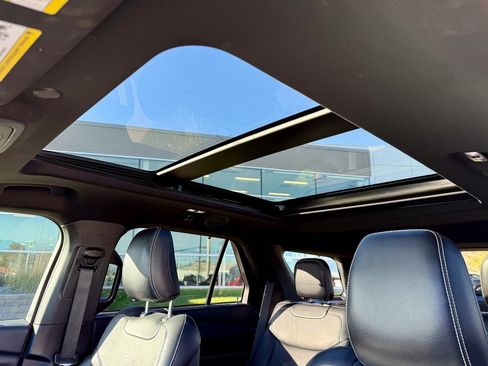 Certified 2020 Ford Explorer ST w/ ST Street Pack image 27