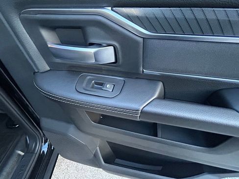 New 2025 RAM 3500 Big Horn image 38