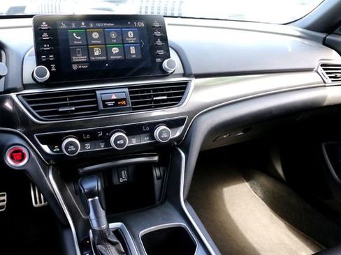 Used 2019 Honda Accord Sport image 15