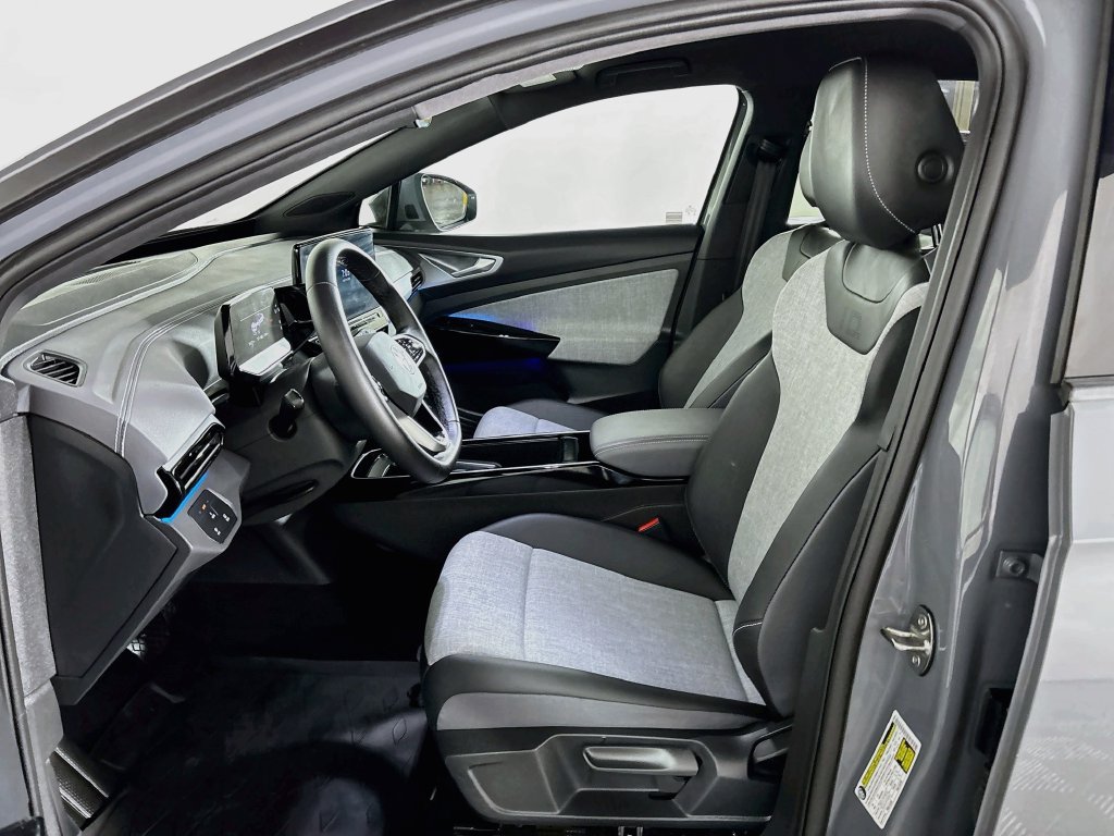 Used 2023 Volkswagen ID.4 Pro RWD image 12