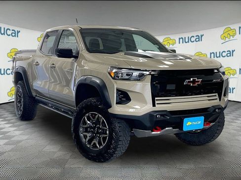 Used 2024 Chevrolet Colorado ZR2 w/ Safety Package AWD/4WD image 1