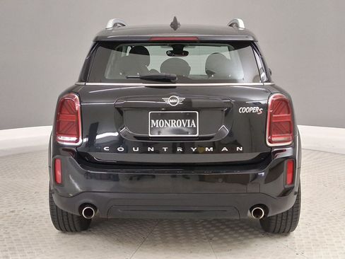 Used 2024 MINI Cooper Countryman S FWD image 8