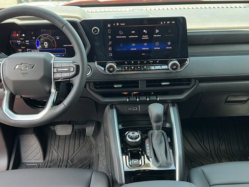 New 2026 Chevrolet Colorado Trail Boss AWD/4WD image 14