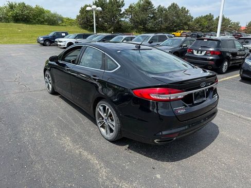 Used 2017 Ford Fusion Titanium FWD image 2