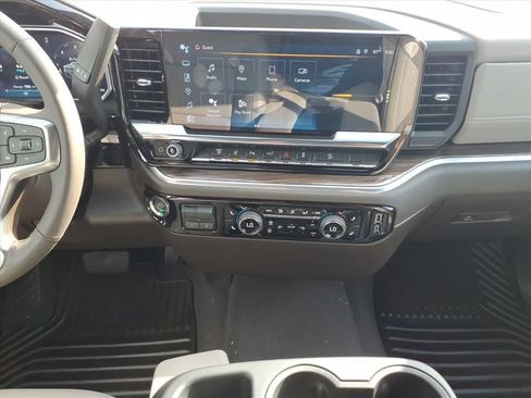 New 2026 Chevrolet Silverado 2500 LT w/ All Star Edition AWD/4WD image 22