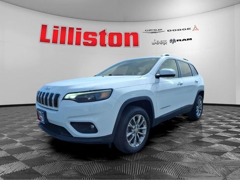 Used 2019 Jeep Cherokee Latitude Plus image 5