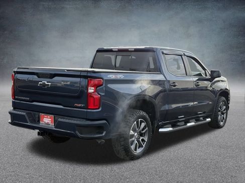 Used 2021 Chevrolet Silverado 1500 RST w/ Convenience Package II image 3