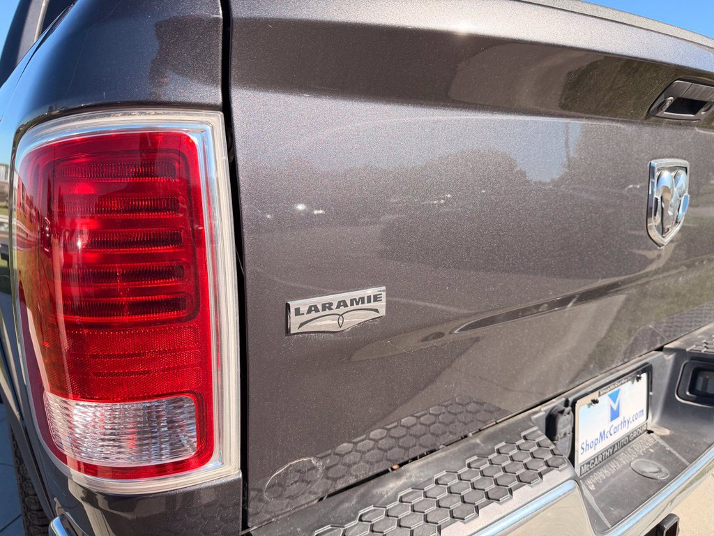 Used 2017 RAM 1500 Laramie AWD/4WD image 31