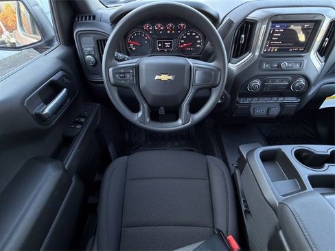 New 2026 Chevrolet Silverado 1500 W/T image 10