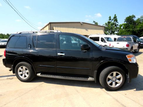 Used 2015 Nissan Armada SV image 31