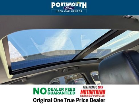 Used 2021 Lincoln Corsair AWD w/ Premium Package image 8