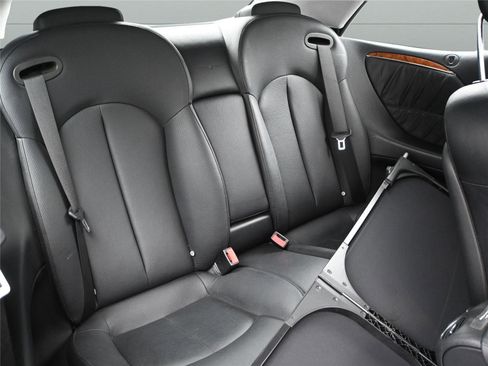 Used 2008 Mercedes-Benz CLK 550 Cabriolet image 20