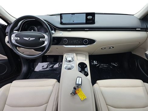 Used 2023 Genesis GV70 2.5T w/ Select Package AWD/4WD image 13