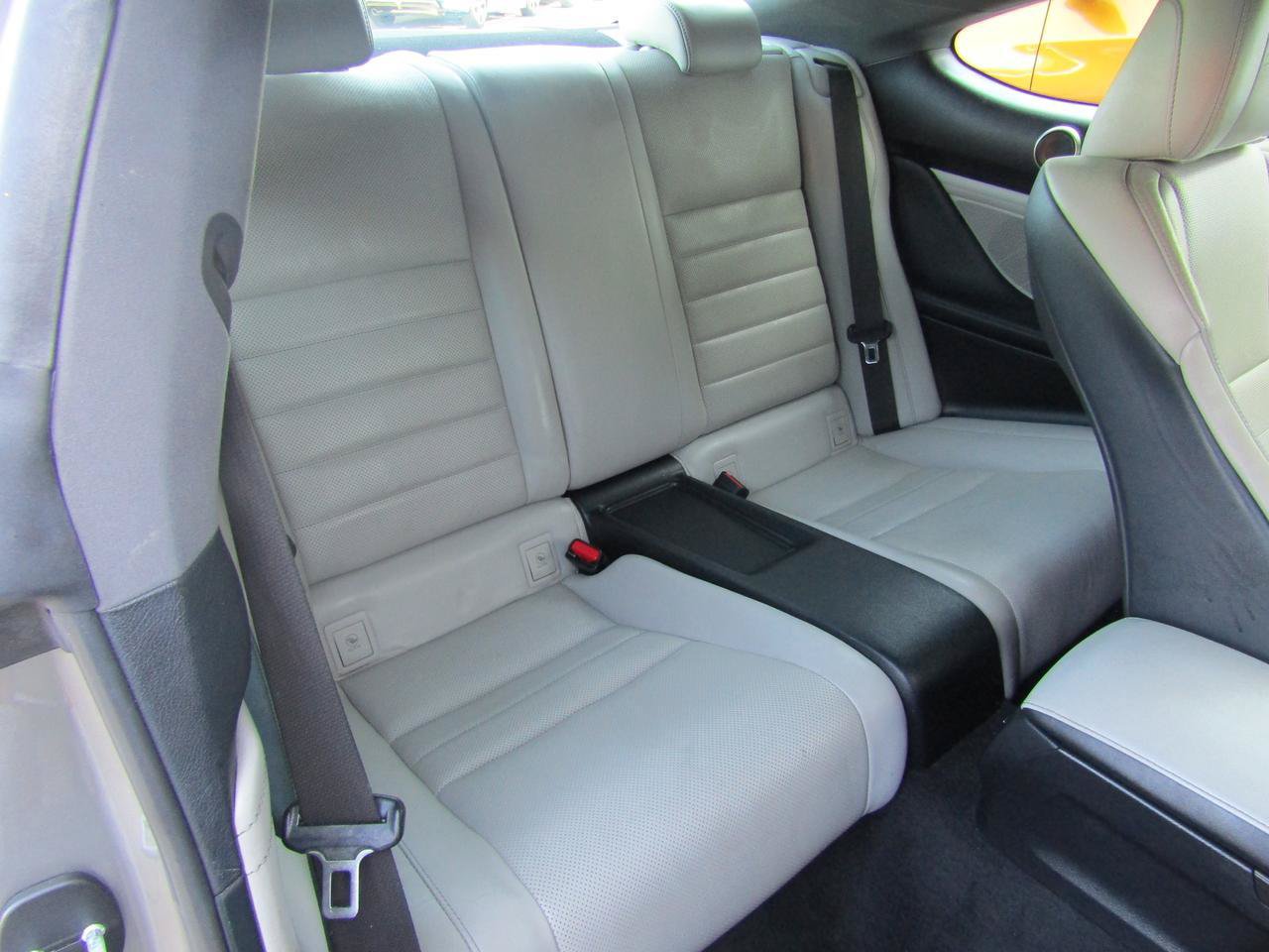 Used 2015 Lexus RC 350 w/ Luxury Package RWD image 13