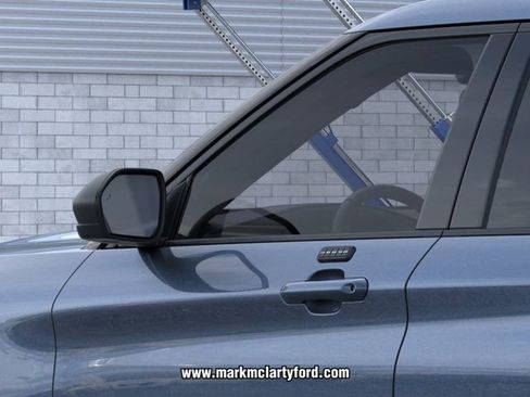 New 2026 Ford Explorer Active image 20