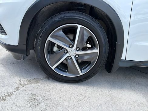 Used 2022 Honda HR-V EX-L image 10