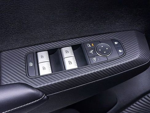 New 2026 Mitsubishi Outlander SE AWD/4WD image 8