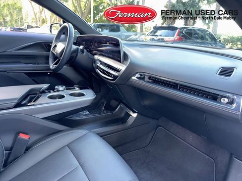 Used 2024 Cadillac Lyriq Sport AWD/4WD image 8