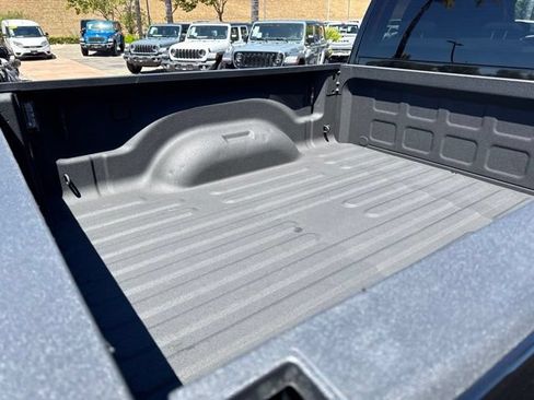Certified 2025 RAM 2500 Big Horn AWD/4WD image 9